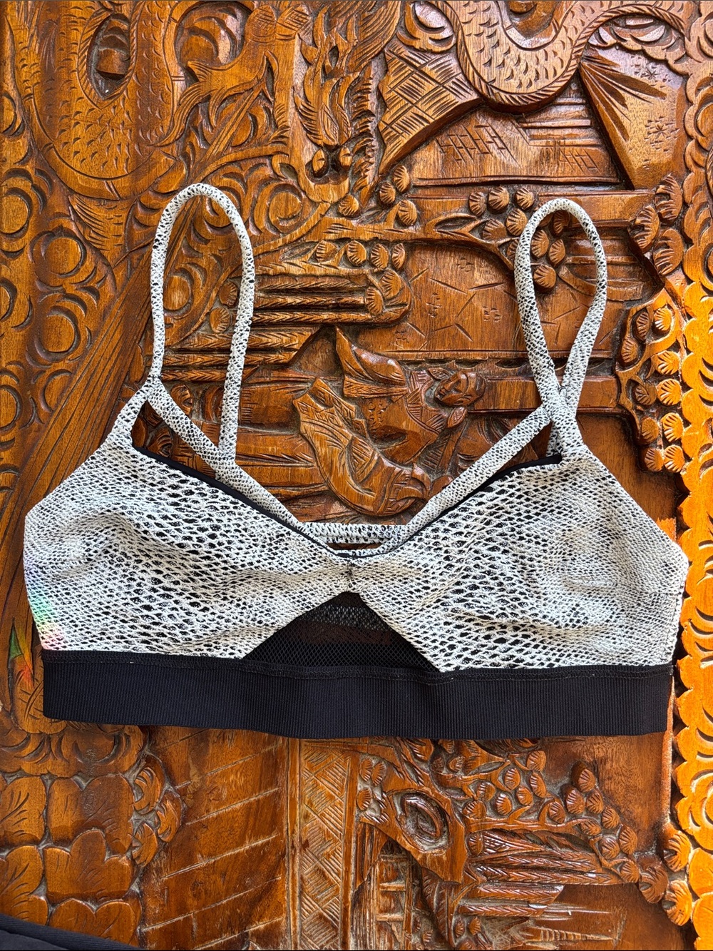 Cool reptile texture Blue Life sports bra